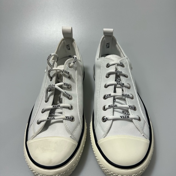 Valentino Garavani VLTN Low-Top Sneakers White Men’s EU 41/US 8 $595 main image 9